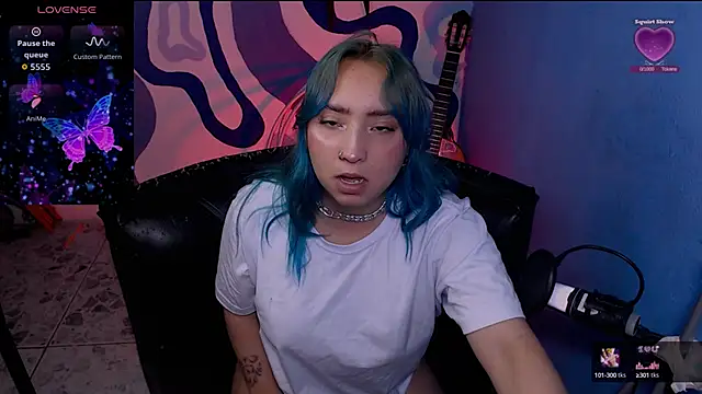 IrisSmil3 online show from September 2025 04:23:02 PM