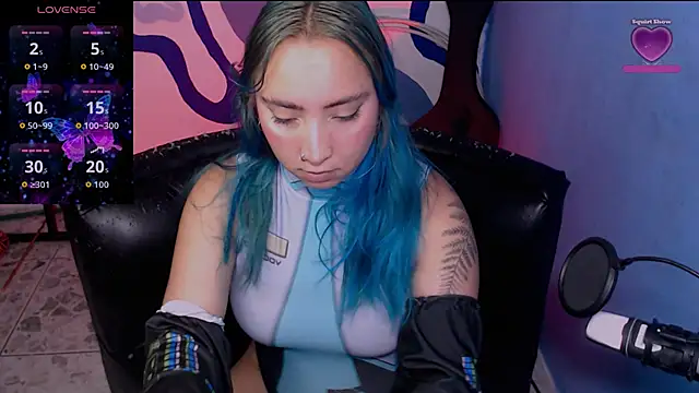 IrisSmil3 online show from September 2025 08:14:01 PM