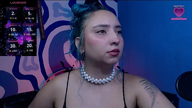 IrisSmil3 online show from September 2025 03:33:02 AM