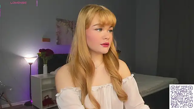 Snapshot of ShyEmma_ chatting on November 2025 01:19:01 AM ShyEmma online show from November 2025 01:19:01 AM