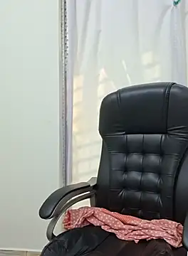 Bristy- online show from October 2025 10:26:01 AM