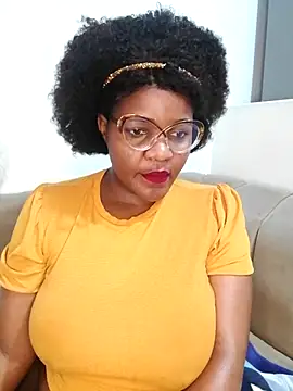 Snapshot of ChubbyBitch26 chatting on July 2026 08:41:01 PM ChubbyBitch26 online show from July 2026 08:41:01 PM