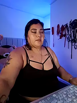 AndreaKinky online show from November 2025 08:13:02 AM