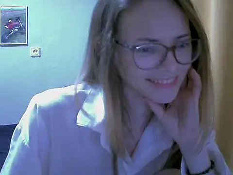 Snapshot of SEA_Dream chatting on October 2025 05:00:02 AM SEA Dream online show from October 2025 05:00:02 AM