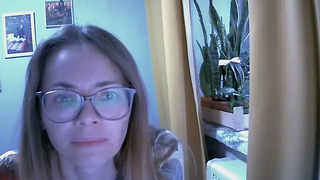 Snapshot of SEA_Dream chatting on November 2025 04:50:02 AM SEA Dream online show from November 2025 04:50:02 AM