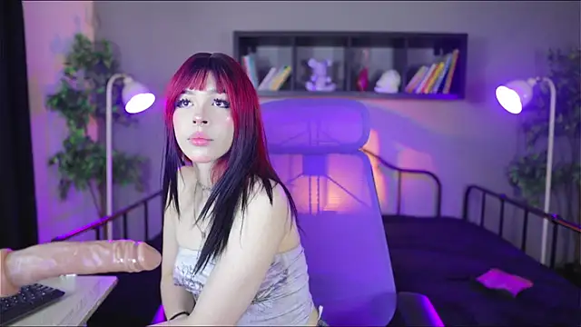 Sabrina bloom online show from September 2025 09:31:02 PM