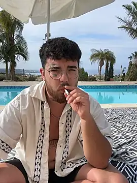 Snapshot of MrSavagexx chatting on April 2026 06:05:01 AM MrSavagexx online show from April 2026 06:05:01 AM