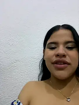 Aisha poweer online show from October 2025 02:55:02 AM