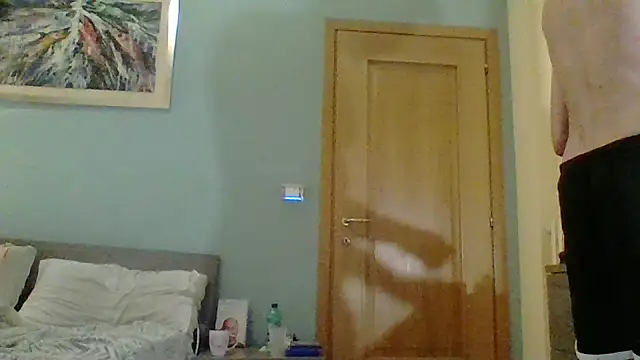 Snapshot of KalendaXL chatting on October 2025 10:49:02 AM KalendaXL online show from October 2025 10:49:02 AM