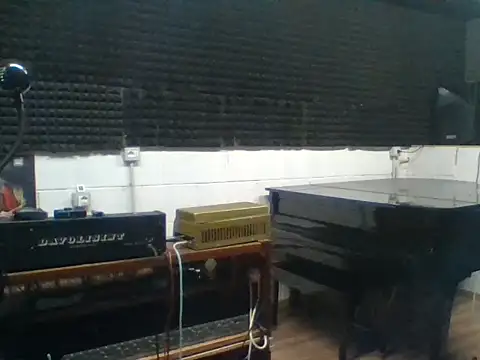 Snapshot of KalendaXL chatting on October 2025 08:30:01 PM KalendaXL online show from October 2025 08:30:01 PM