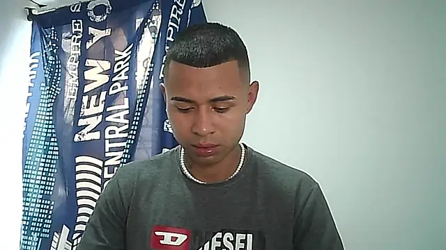  Logan Colton  online show from September 2025 08:19:01 PM