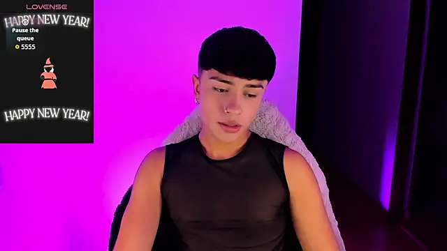 Matheewx m online show from September 2025 02:57:01 AM