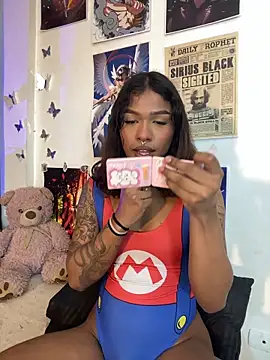 cam11 07 online show from October 2025 05:08:01 PM