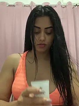 afroditii online show from November 2025 12:10:01 AM