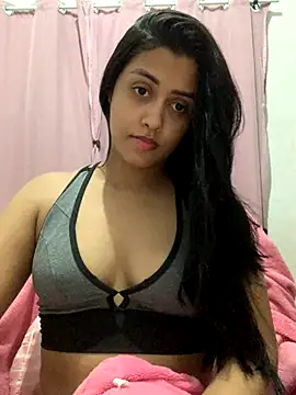 afroditii online show from November 2025 12:24:02 AM