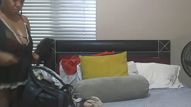 SweetBerryBliss online show from November 2025 07:53:01 AM