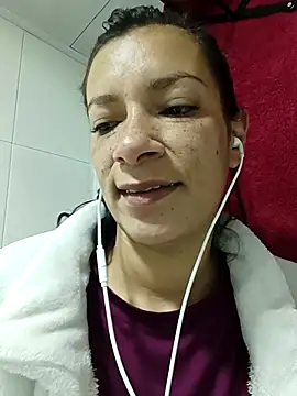 Snapshot of kim_lebanon chatting on November 2025 08:13:01 AM kim lebanon online show from November 2025 08:13:01 AM