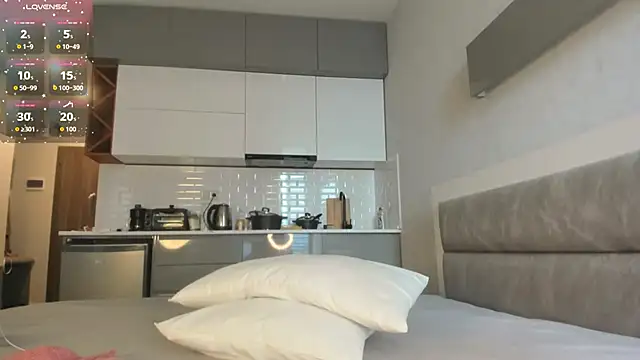 Clarity Yumi online show from September 2025 05:29:01 AM