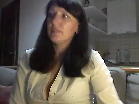 Elena48324 online show from September 2025 06:10:01 PM