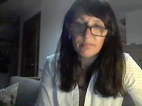 Elena48324 online show from September 2025 05:18:01 PM