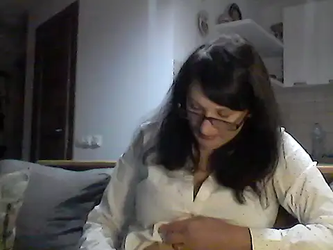 Elena48324 online show from November 2025 03:14:02 PM