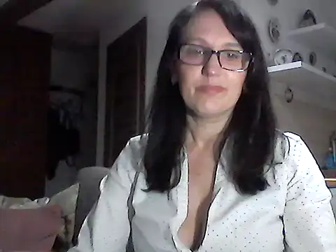 Elena48324 online show from April 2026 05:29:01 PM