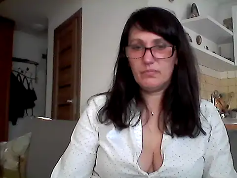 Elena48324 online show from April 2026 04:53:02 PM