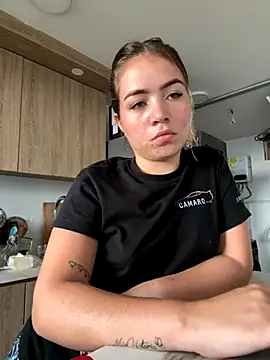  Tiffany1 online show from September 2025 07:08:02 PM