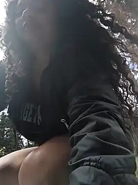 Snapshot of Yaya_watson chatting on November 2025 03:58:01 PM Yaya watson online show from November 2025 03:58:01 PM