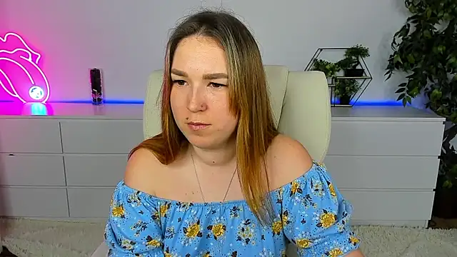 Snapshot of Sofii_darling chatting on February 2026 06:00:02 PM Sofii darling online show from February 2026 06:00:02 PM