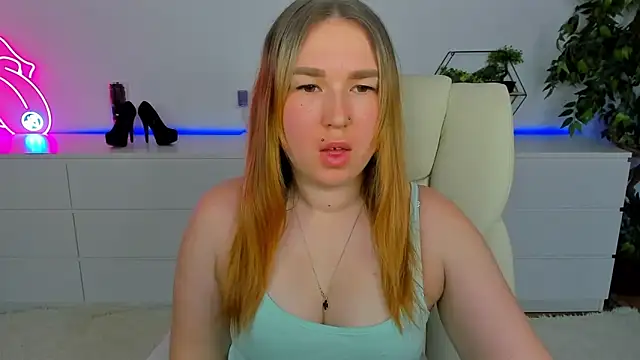 Sofii darling online show from March 2026 05:42:02 PM