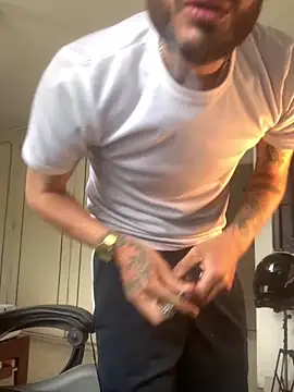 malek xarx  online show from February 2026 04:03:02 PM