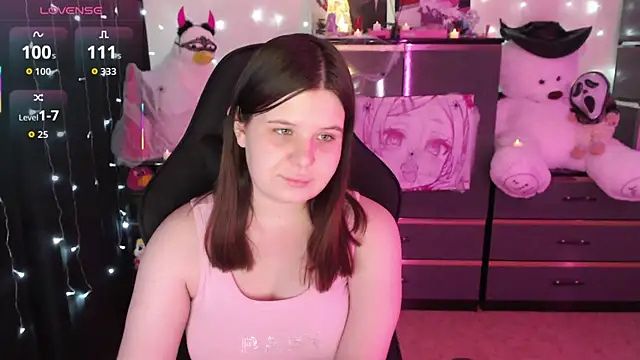 Snapshot of AmyVibess chatting on October 2025 08:08:02 PM AmyVibess online show from October 2025 08:08:02 PM