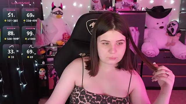 Snapshot of AmyVibess chatting on October 2025 08:11:02 PM AmyVibess online show from October 2025 08:11:02 PM