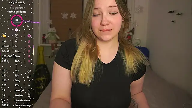 Snapshot of CuteSharloti chatting on February 2026 05:09:01 PM CuteSharloti online show from February 2026 05:09:01 PM