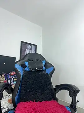 Luke Stone online show from April 2026 08:13:02 PM