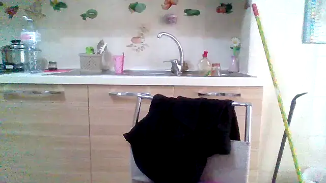 Kelly80 online show from November 2025 08:36:02 AM