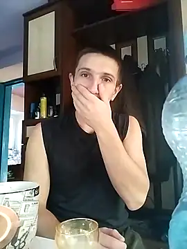 Alexilon online show from September 2025 05:07:01 AM