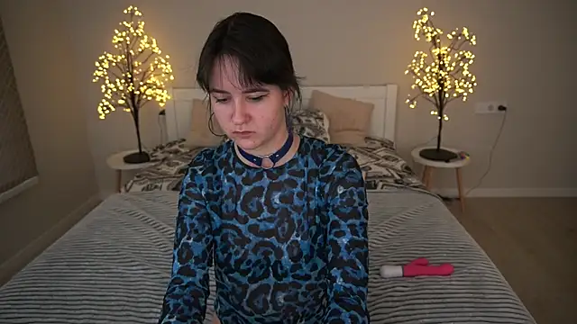 BerryDiva online show from September 2025 06:15:02 AM