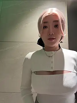 Snapshot of winter11 chatting on February 2026 05:36:01 AM winter11 online show from February 2026 05:36:01 AM