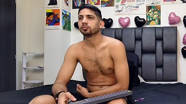 ashtoncooperr online show from September 2025 06:29:02 PM