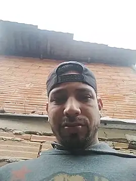 Snapshot of ashtoncooperr chatting on December 2025 11:39:02 AM ashtoncooperr online show from December 2025 11:39:02 AM