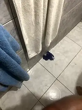 Lamar180 online show from January 2026 07:08:02 PM