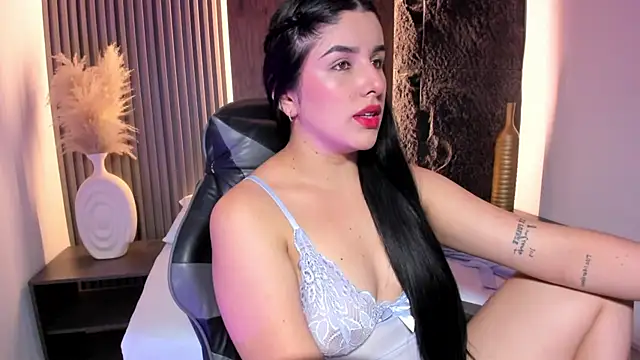 evelin lopezz online show from October 2025 02:24:01 AM
