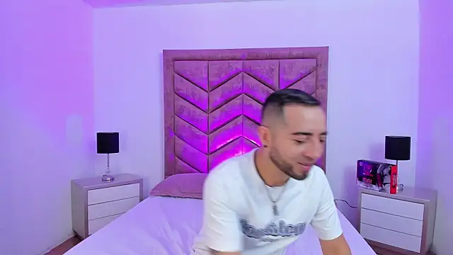 Lushian  online show from April 2026 03:46:01 PM