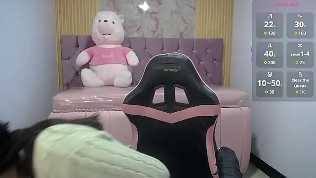 Irina evans s1 online show from October 2025 04:06:02 PM