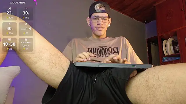 david huge online show from September 2025 07:51:02 AM