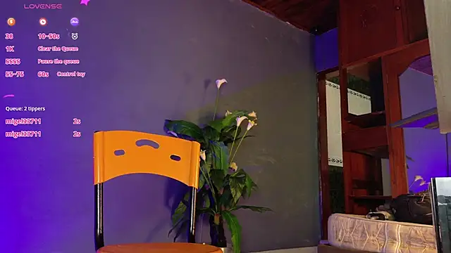 david huge online show from October 2025 05:01:01 PM