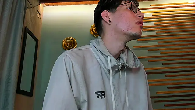 david huge online show from October 2025 01:23:02 PM