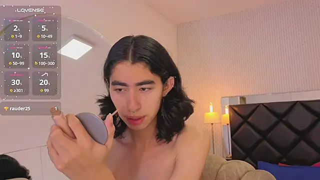 Snapshot of ryo_light chatting on March 2026 04:14:02 AM ryo light online show from March 2026 04:14:02 AM